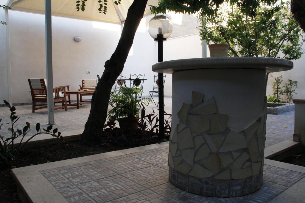 Il Giardinetto Bed & Breakfast Trapani Exterior photo